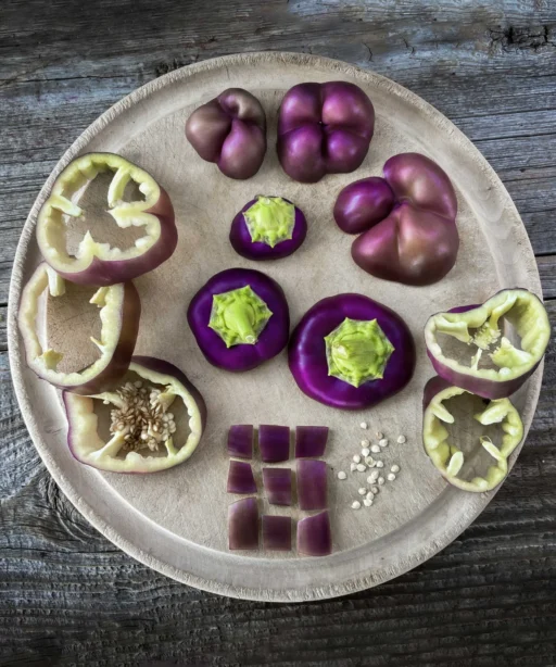 Alternative view of Purple Beauty Sweet شتلة فلفل